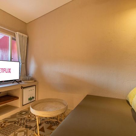 Bed and Breakfast Pinkprivate Sanur - For Cool Adults Only Exteriér fotografie